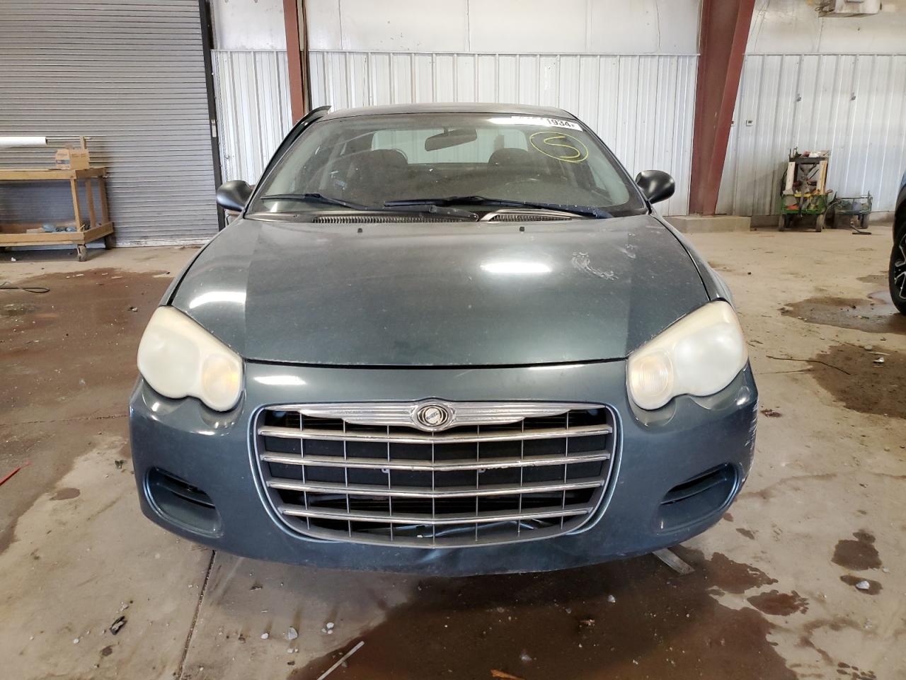 2006 Chrysler Sebring - Image 5