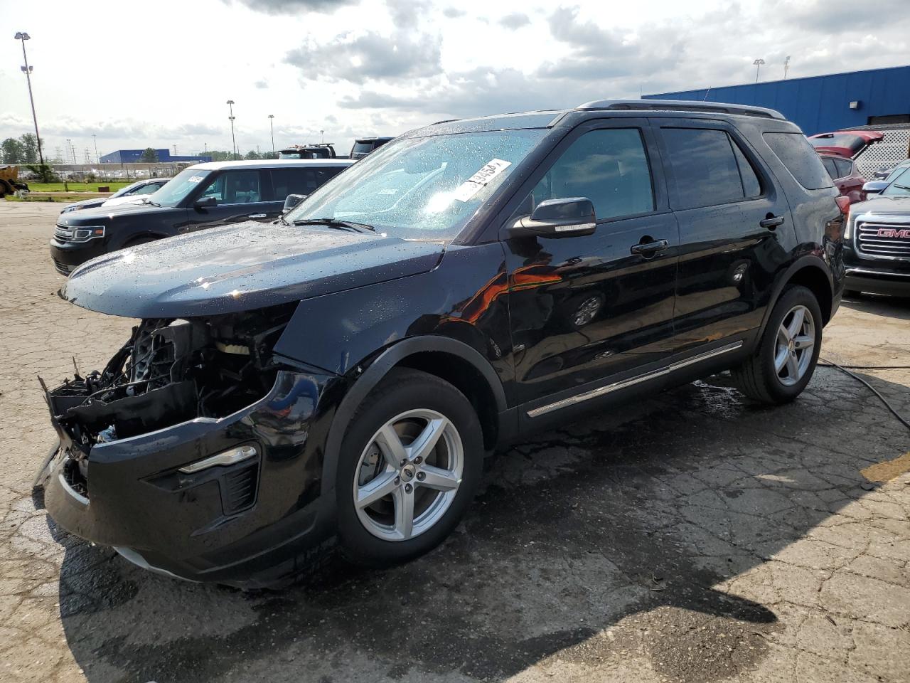 VIN 1FM5K7DH2JGB64346 2018 FORD EXPLORER no.1