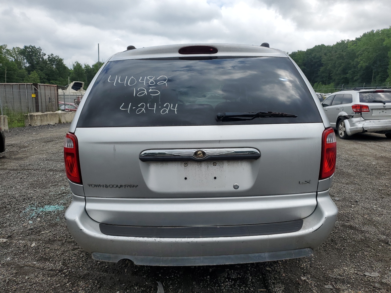 2A4GP44R26R704266 2006 Chrysler Town & Country Lx