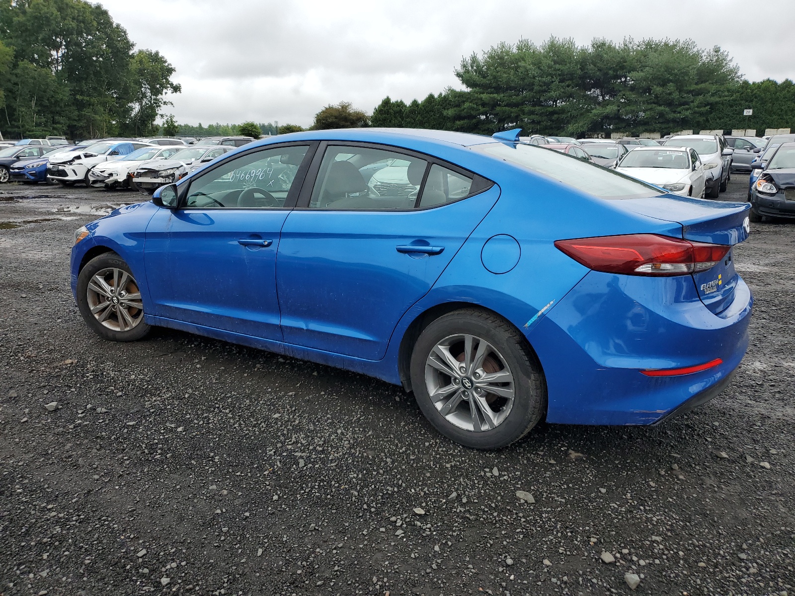 2017 Hyundai Elantra Se vin: KMHD84LF4HU145060