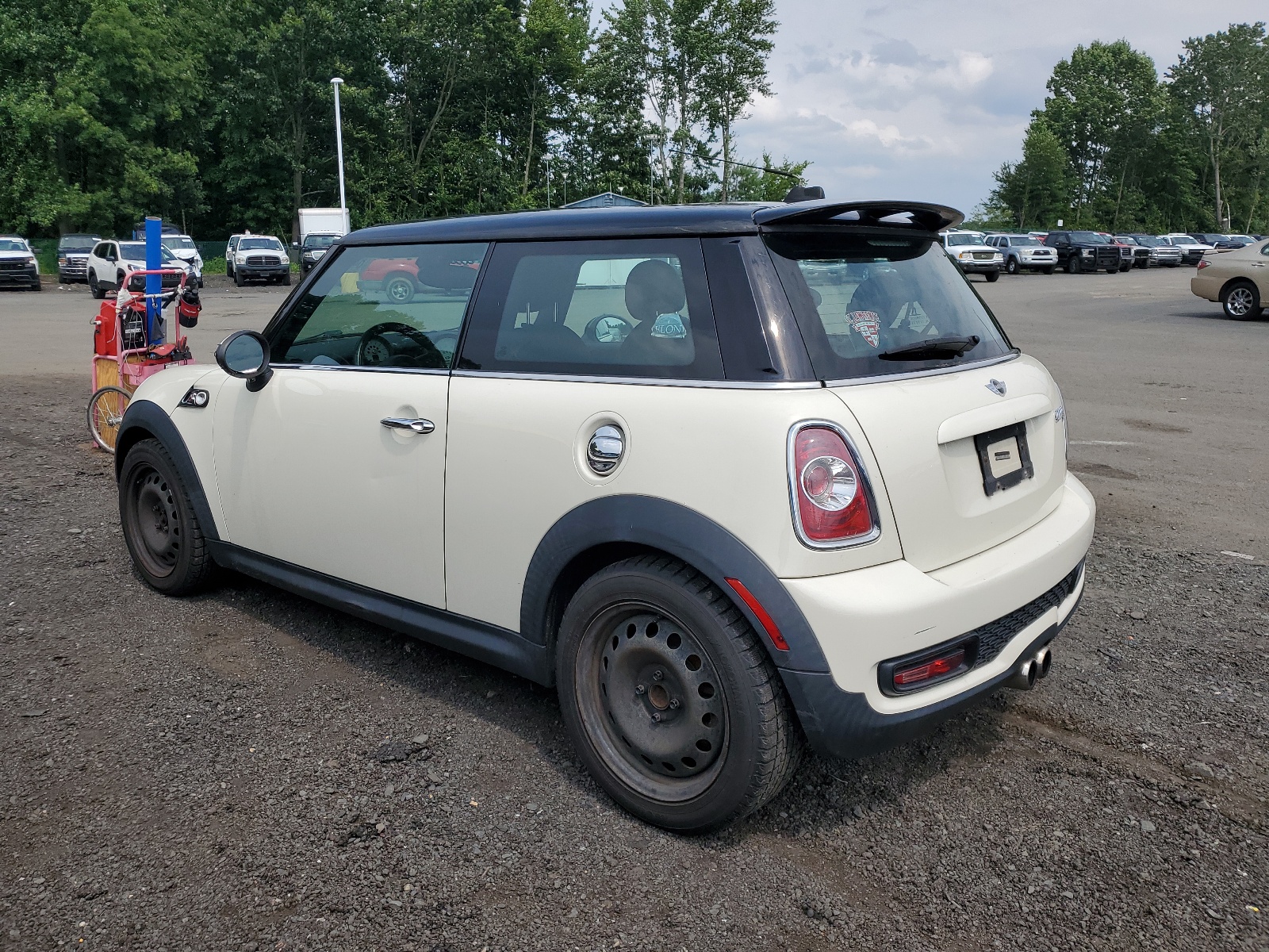 2012 Mini Cooper S vin: WMWSV3C54CTY28488