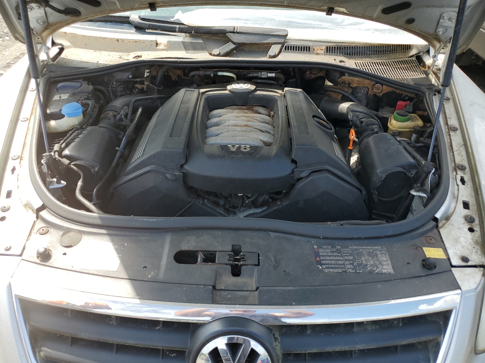 WVGCM77L74D082104 2004 Volkswagen Touareg 4.2