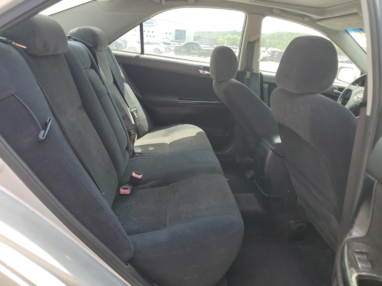 2003 Toyota Camry Le VIN: 4T1BE32K83U258835 Lot: 64343324