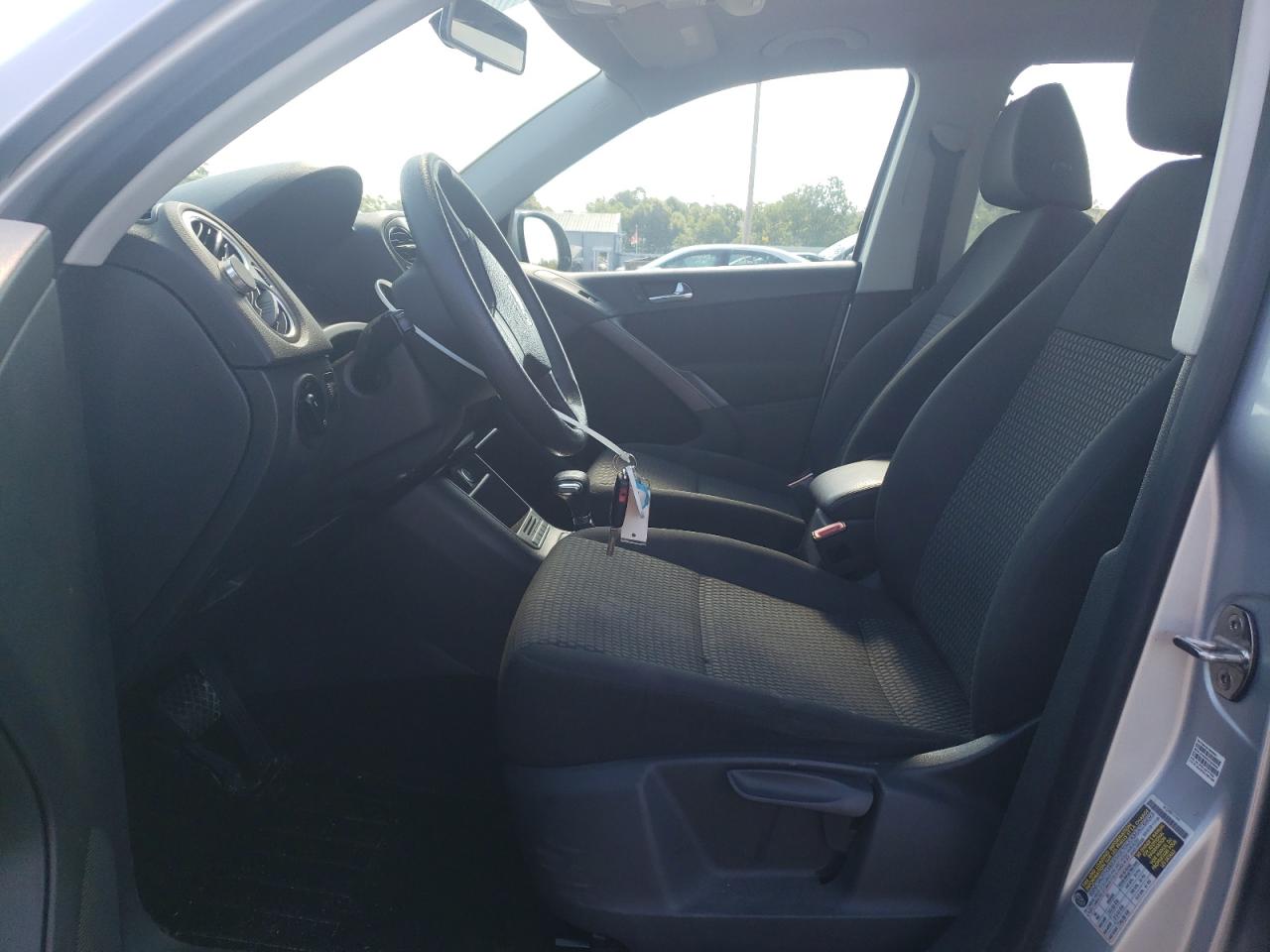 2009 Volkswagen Tiguan S VIN: WVGAV75N99W516656 Lot: 42595285