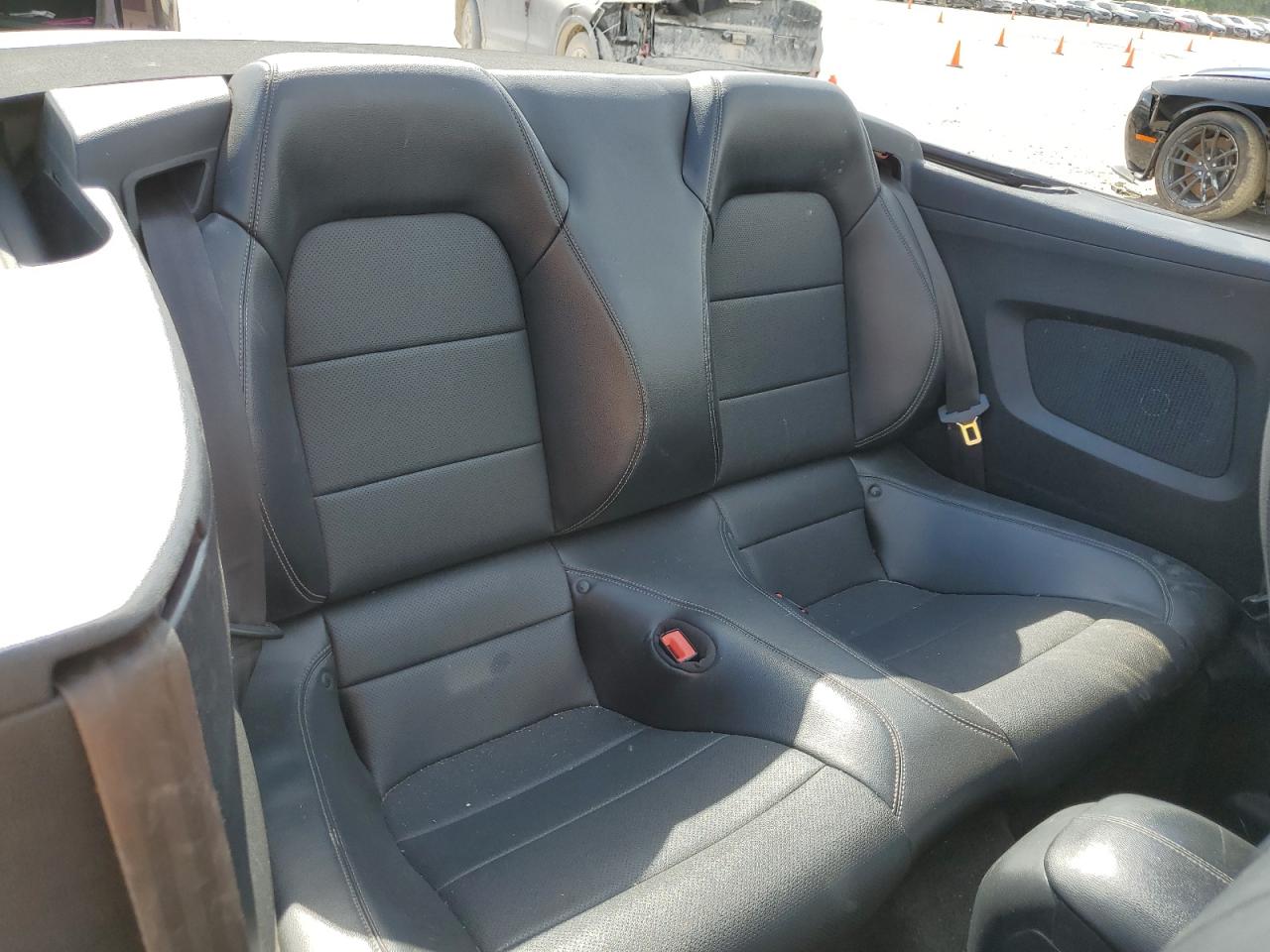 2018 Ford Mustang VIN: 1FATP8UH6J5105840 Lot: 61548924