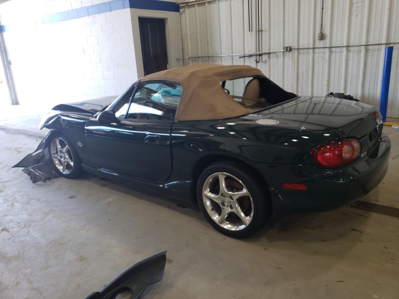 2001 Mazda Mx-5 Miata Base VIN: JM1NB353410212504 Lot: 63329524