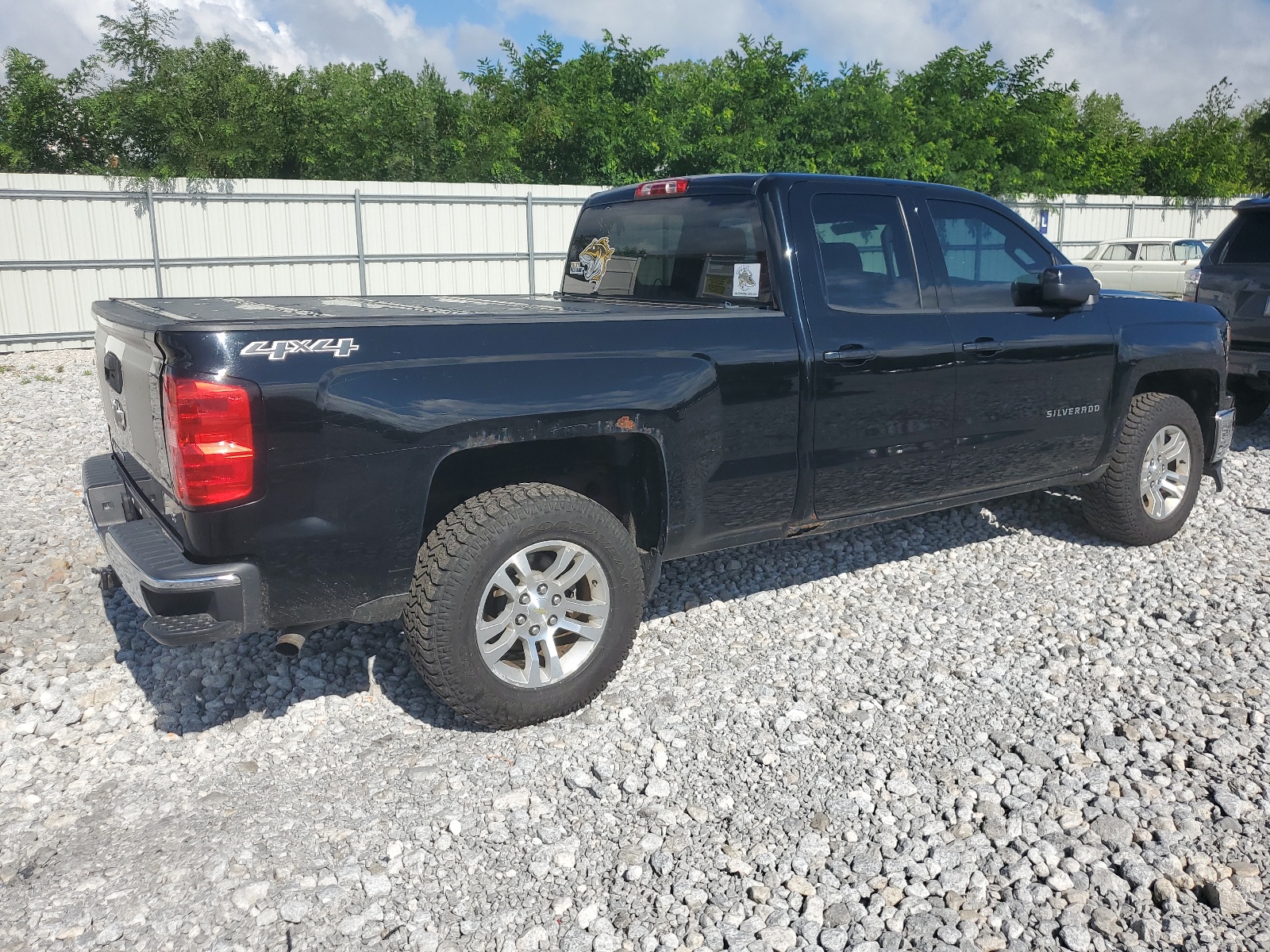 2014 Chevrolet Silverado K1500 Lt vin: 1GCVKREC2EZ359103