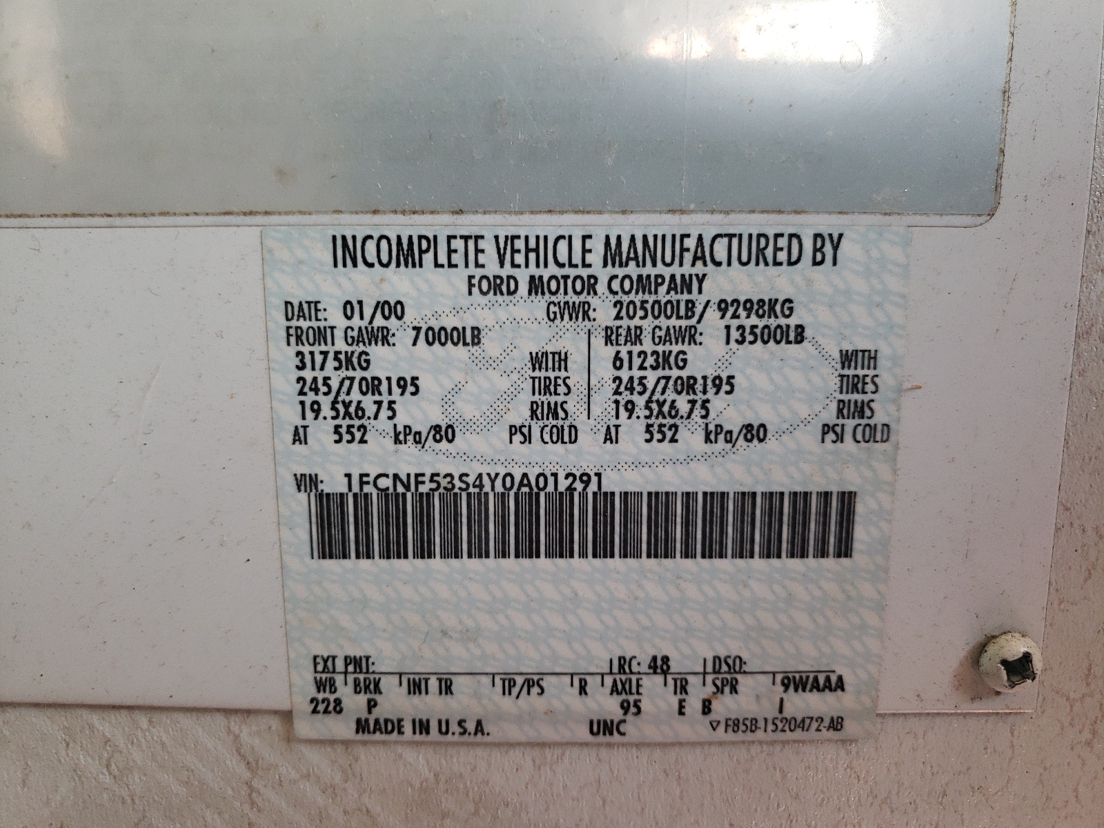 1FCNF53S4Y0A01291 2000 Ford F550 Super Duty Stripped Chassis