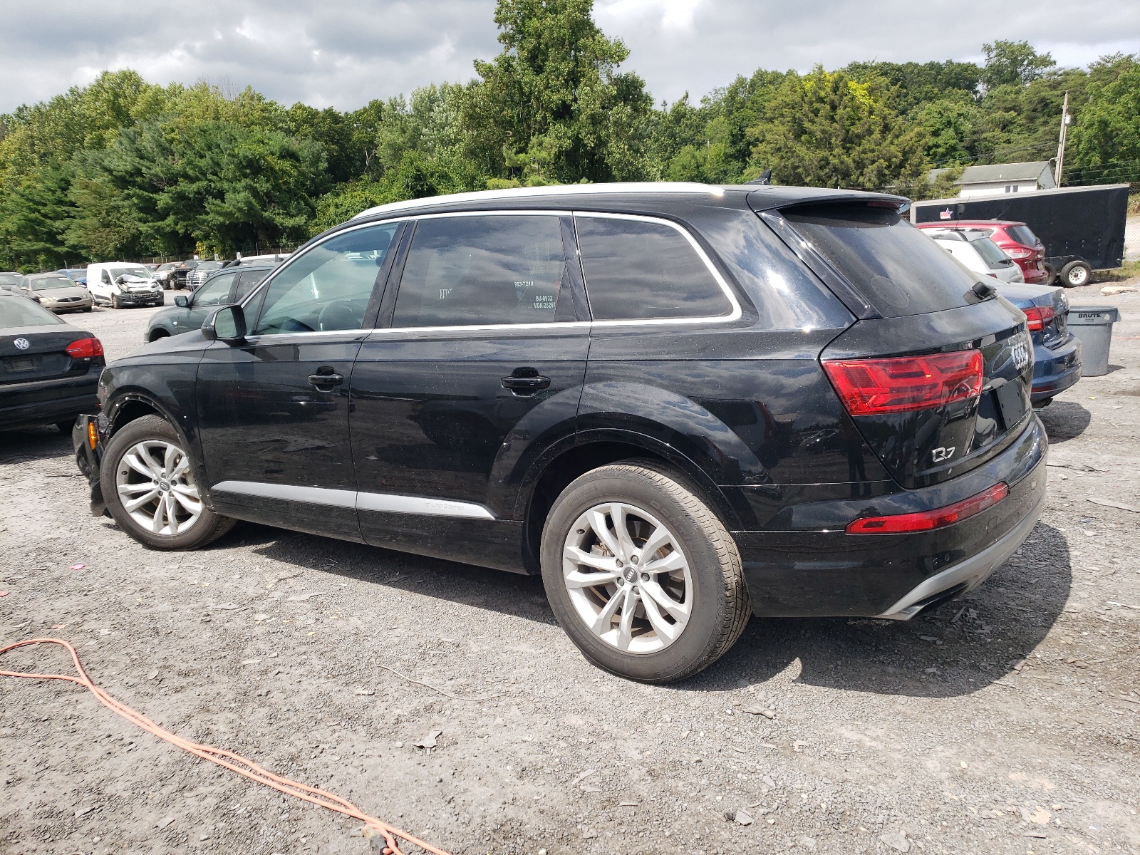 WA1AAAF74HD018558 2017 Audi Q7 Premium