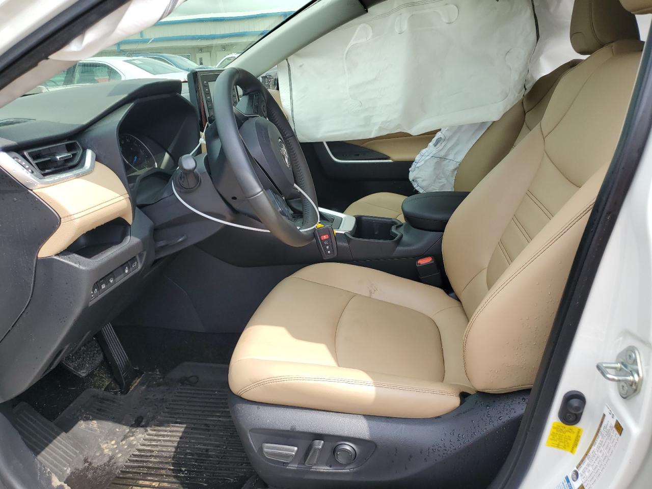 2022 Toyota Rav4 Xle Premium VIN: JTMB6RFV5ND077364 Lot: 63082944