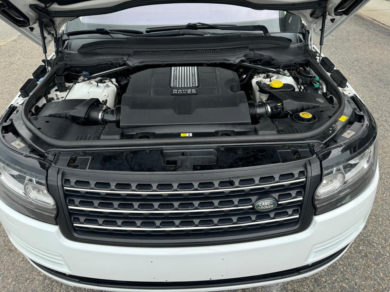 2014 Land Rover Range Rover Supercharged VIN: SALGS2TFXEA195653 Lot: 65270584