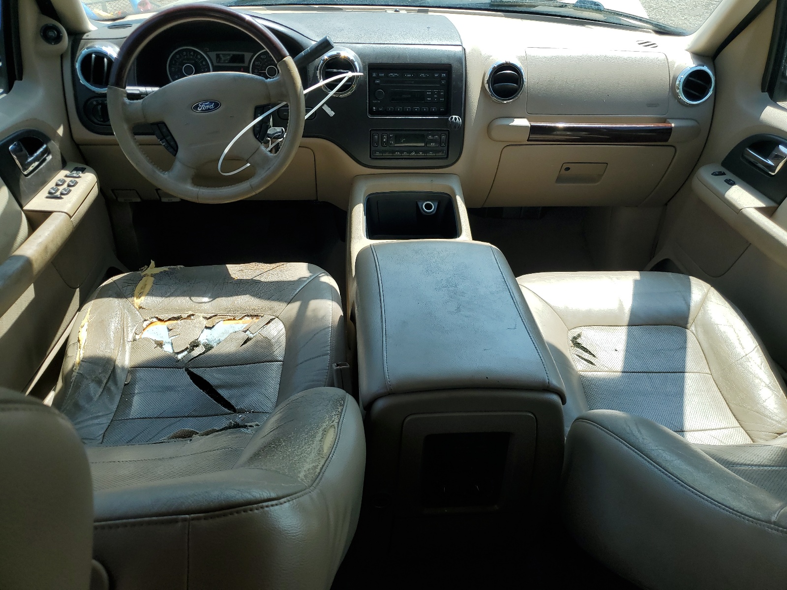 1FMFU19585LA39021 2005 Ford Expedition Limited