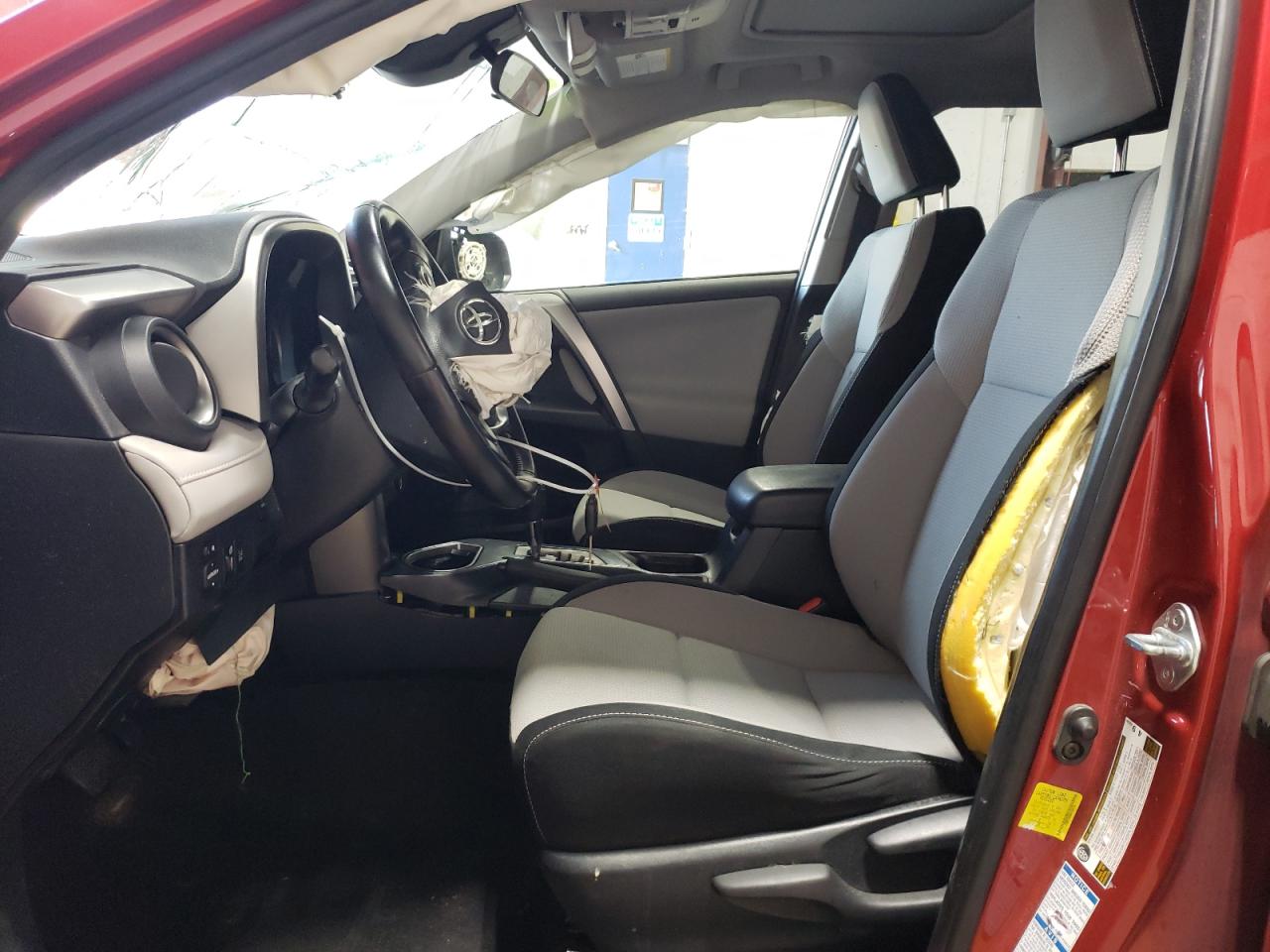 2017 Toyota Rav4 Xle VIN: JTMRFREV4HJ138774 Lot: 65317104