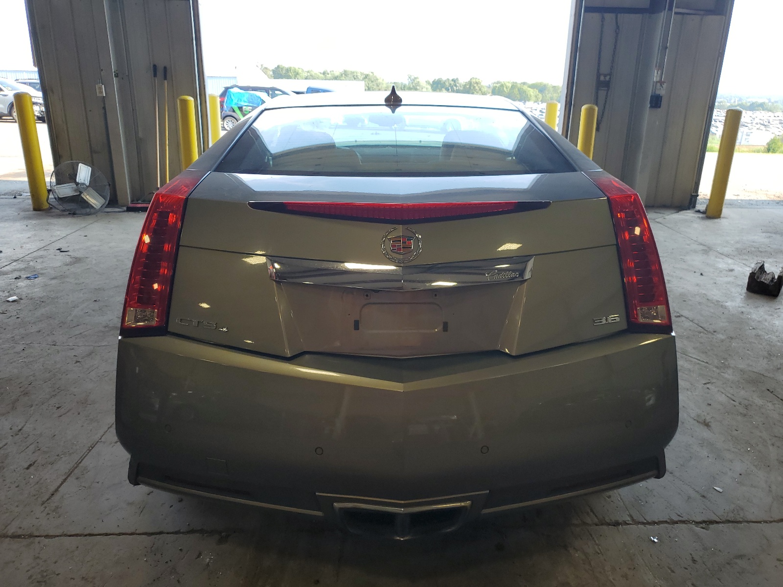 1G6DS1ED5B0135350 2011 Cadillac Cts Premium Collection