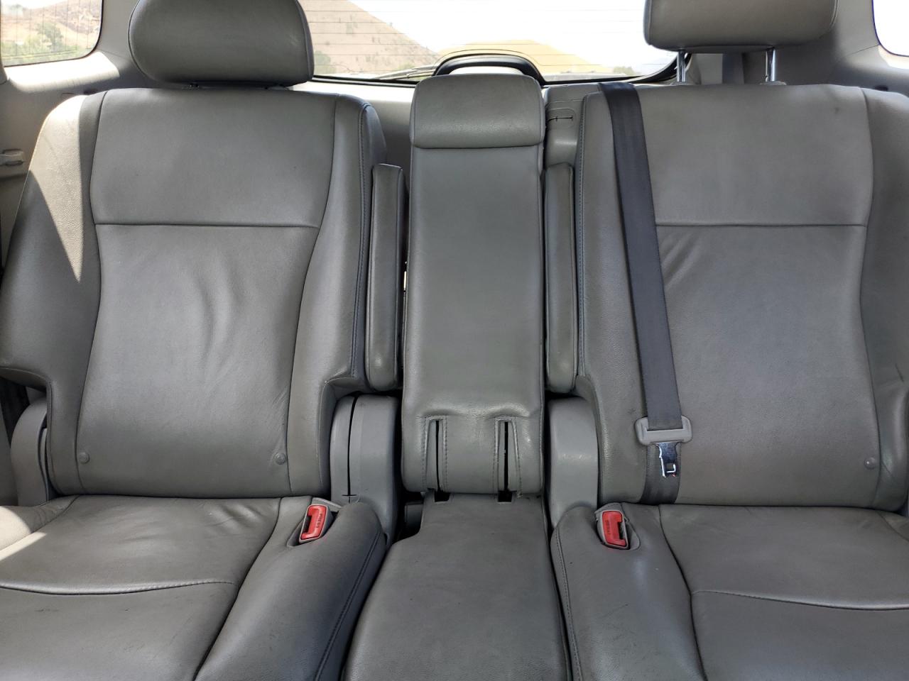 2011 Toyota Highlander Base VIN: 5TDBK3EHXBS049306 Lot: 63860964