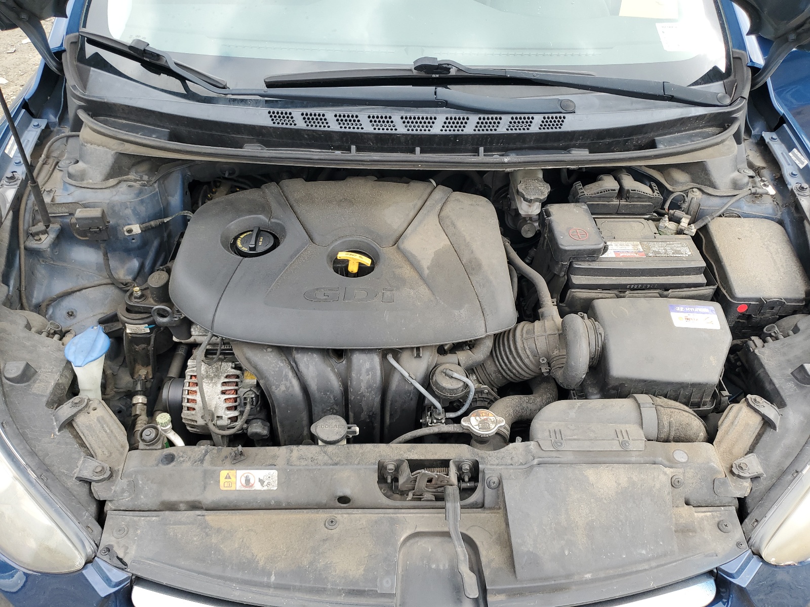 KMHDH4AH8FU283671 2015 Hyundai Elantra Se