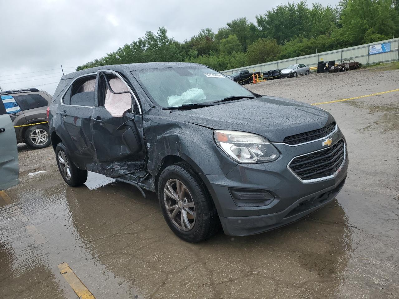 VIN 2GNFLEEK0H6190840 2017 CHEVROLET EQUINOX no.4