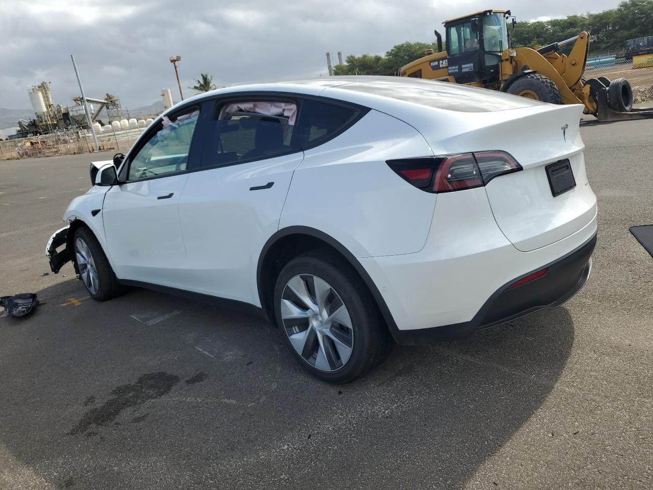 7SAYGDEE8NF510134 2022 TESLA MODEL Y - Image 2