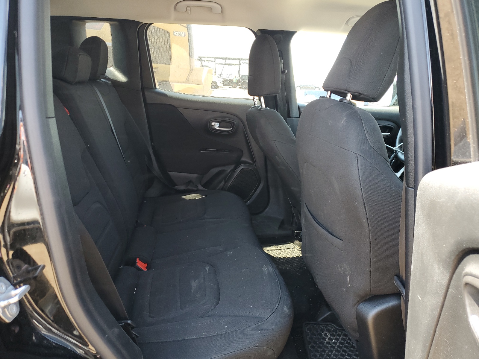 ZACNJBBB9KPK63062 2019 Jeep Renegade Latitude