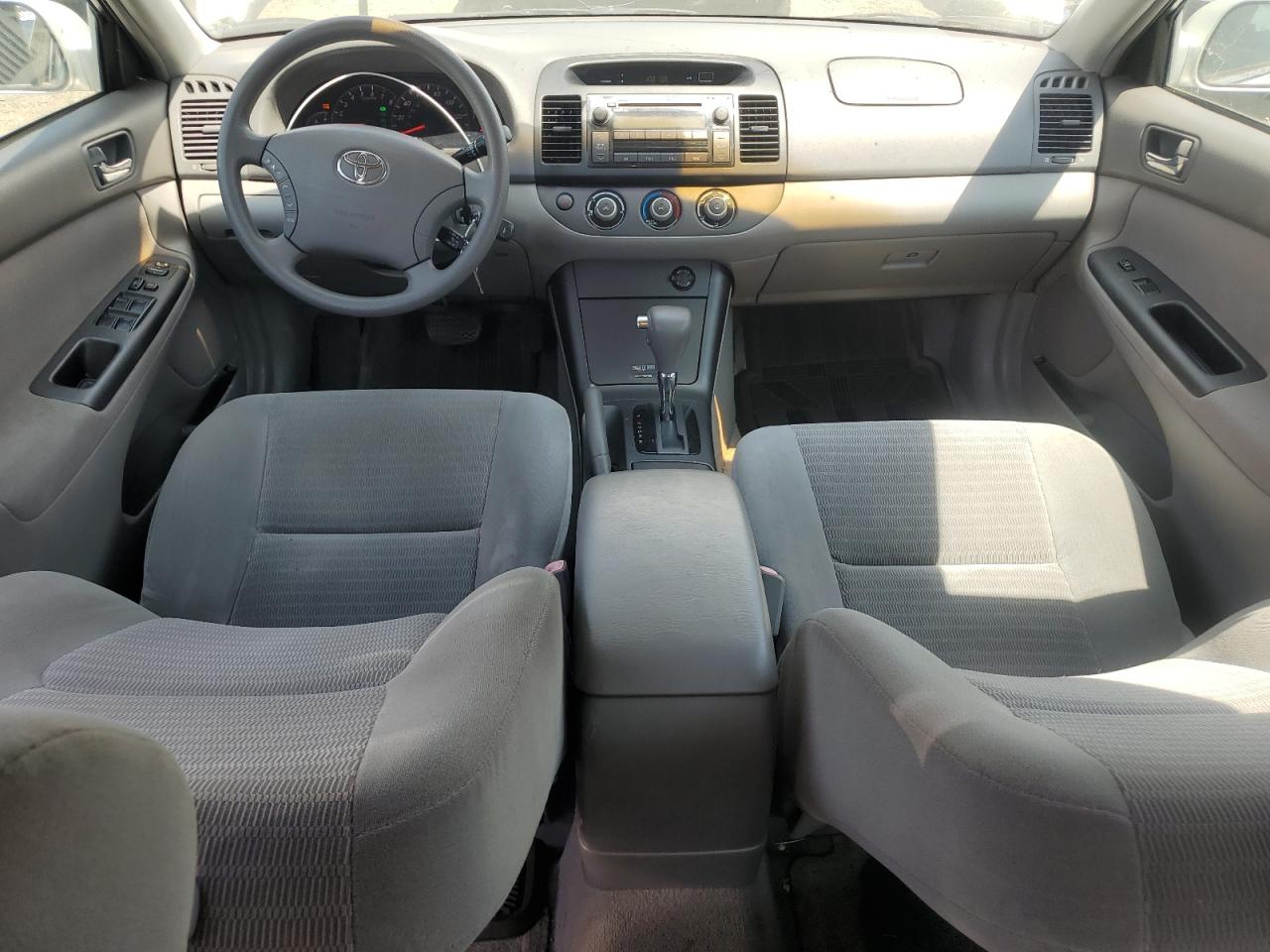 2005 Toyota Camry Le VIN: 4T1BE32K55U571487 Lot: 65256044