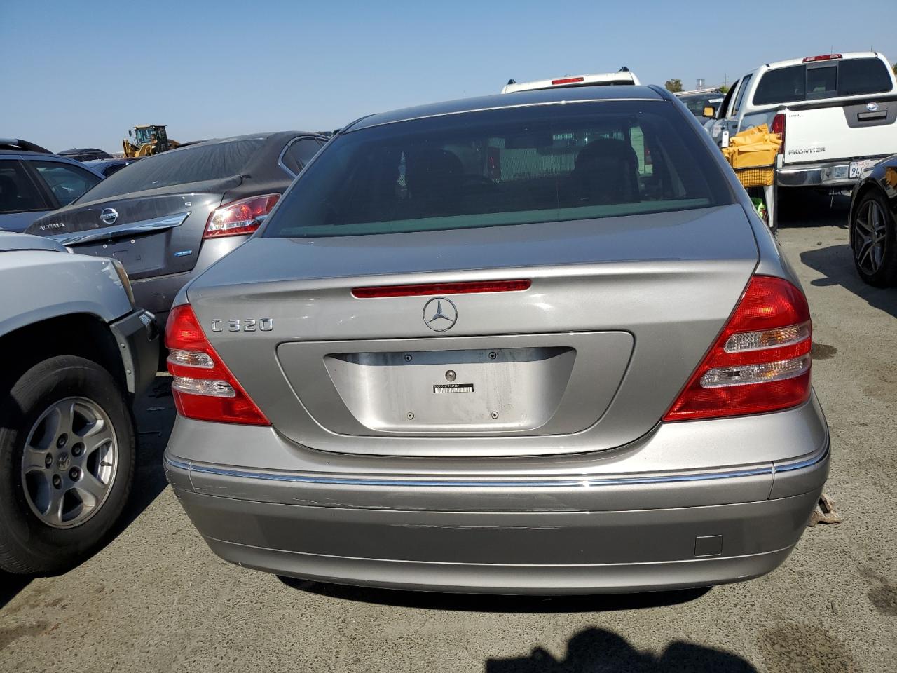 2004 Mercedes-Benz C 320 VIN: WDBRF64J24F537367 Lot: 64606594