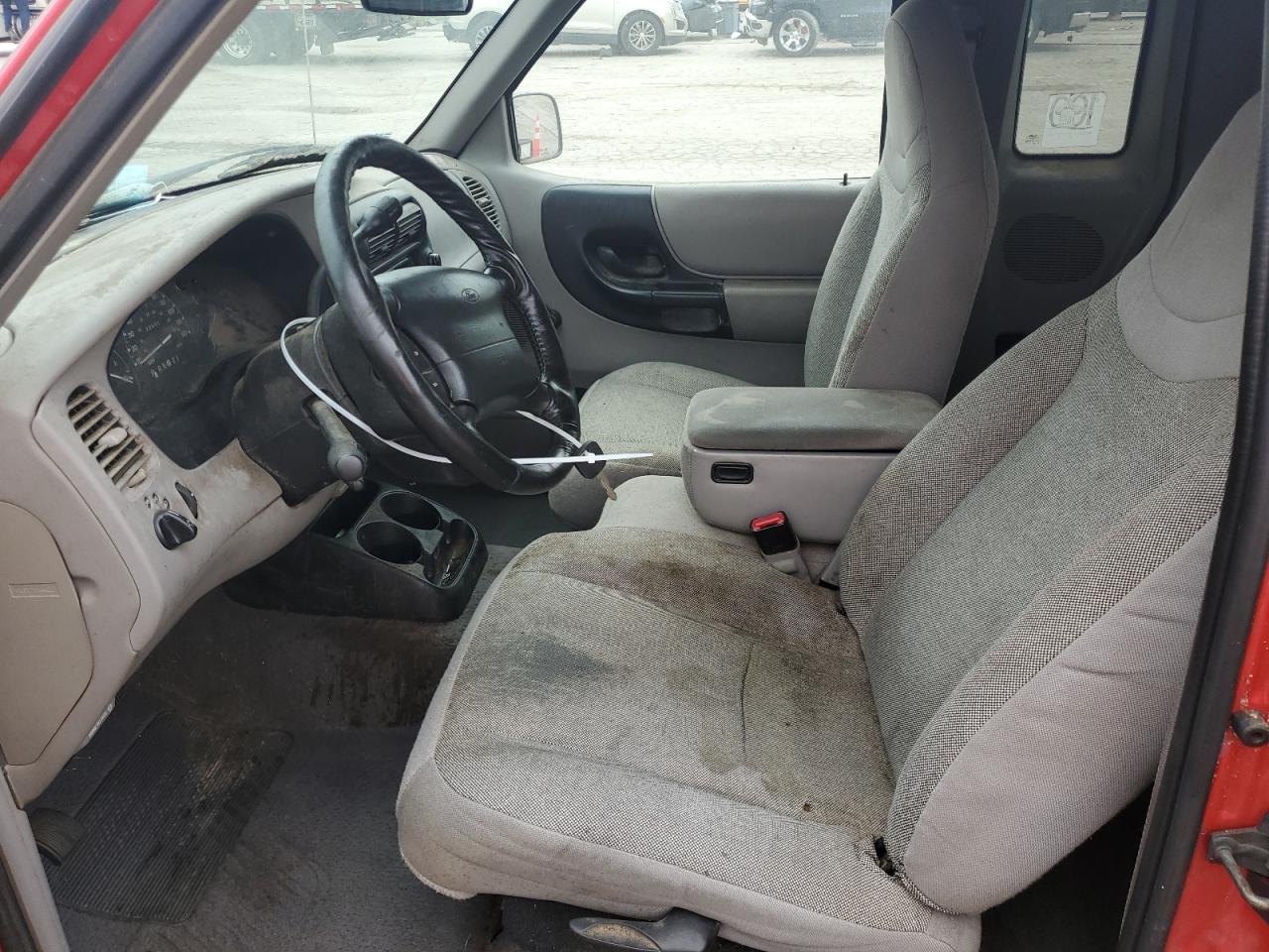 2000 Ford Ranger Super Cab VIN: 1FTYR14X4YTA81570 Lot: 64673384