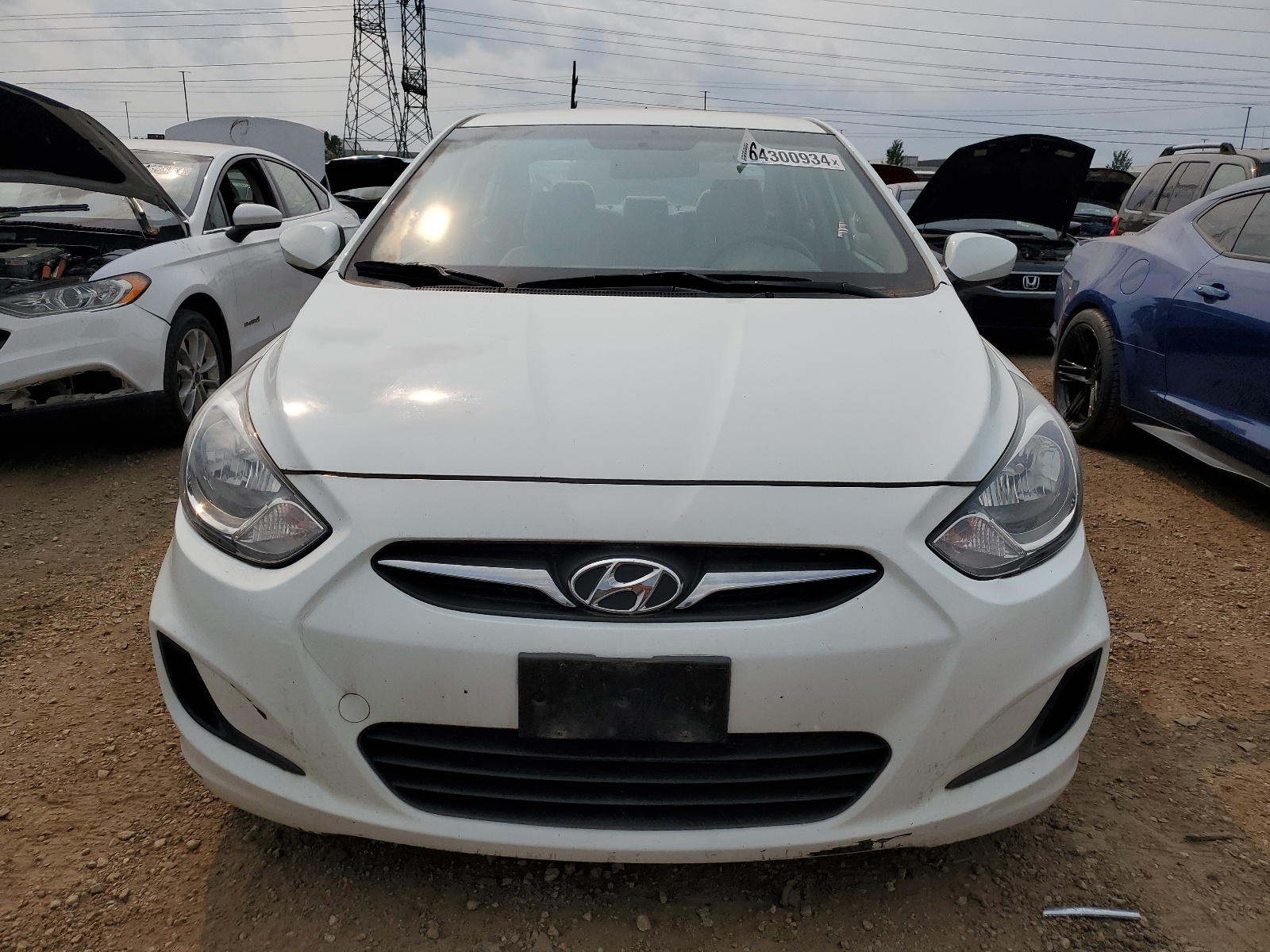 2013 Hyundai Accent Gls vin: KMHCT4AE3DU335334