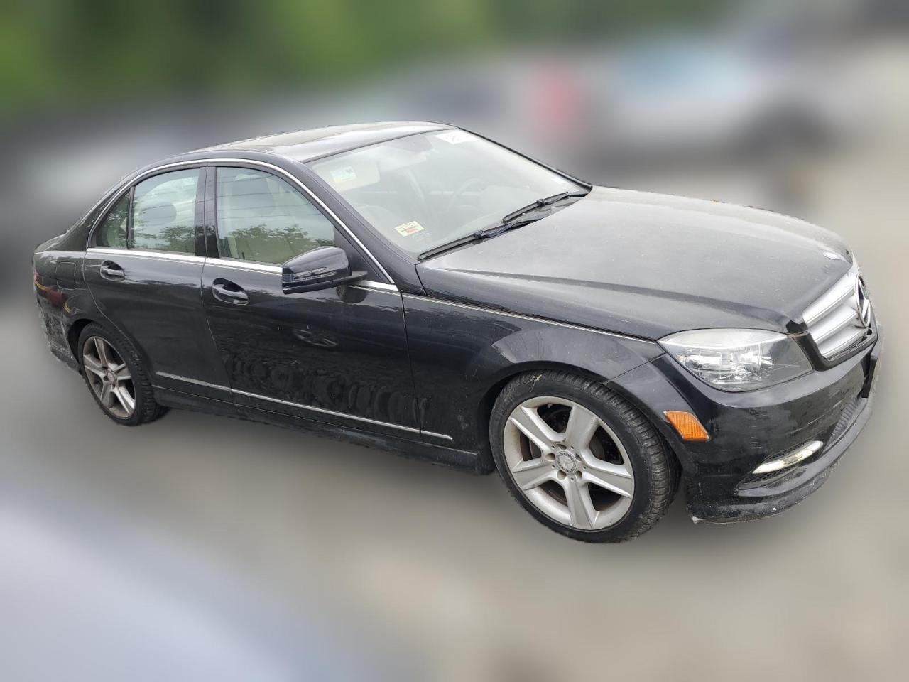 2011 Mercedes-Benz C 300 4Matic VIN: WDDGF8BB2BR144700 Lot: 64967314