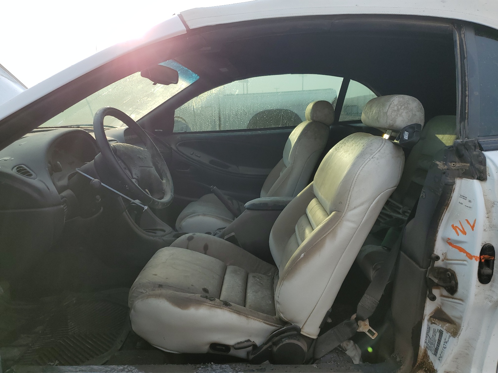 1FAFP45X5WF229823 1998 Ford Mustang Gt