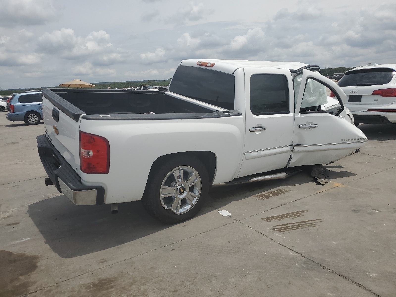 2013 Chevrolet Silverado C1500 Lt vin: 3GCPCSE05DG359050