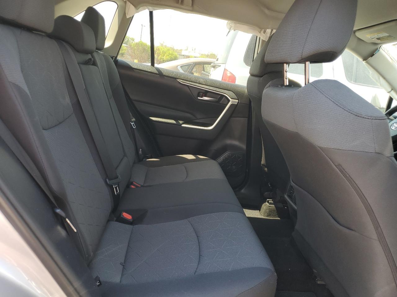 2021 Toyota Rav4 Xle VIN: 2T3W1RFV0MC095726 Lot: 62257354