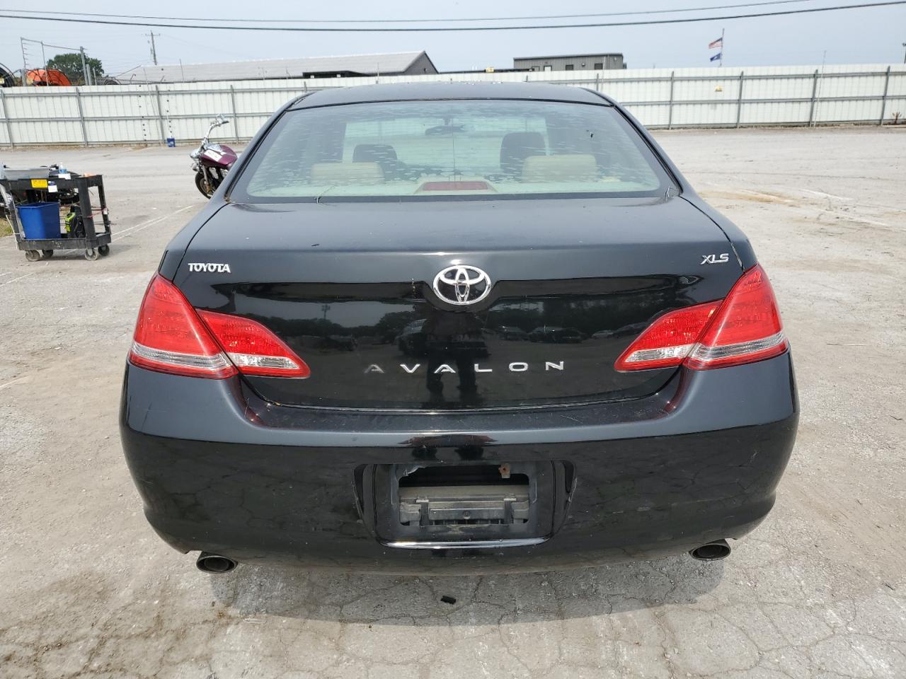 2006 Toyota Avalon Xl VIN: 4T1BK36B76U122722 Lot: 64938194