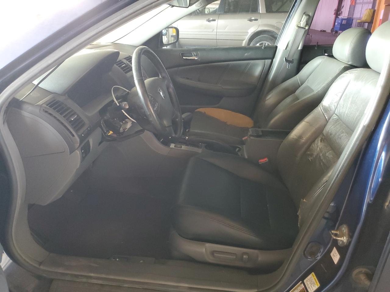 2005 Honda Accord Ex VIN: 1HGCM56885A032967 Lot: 62667054