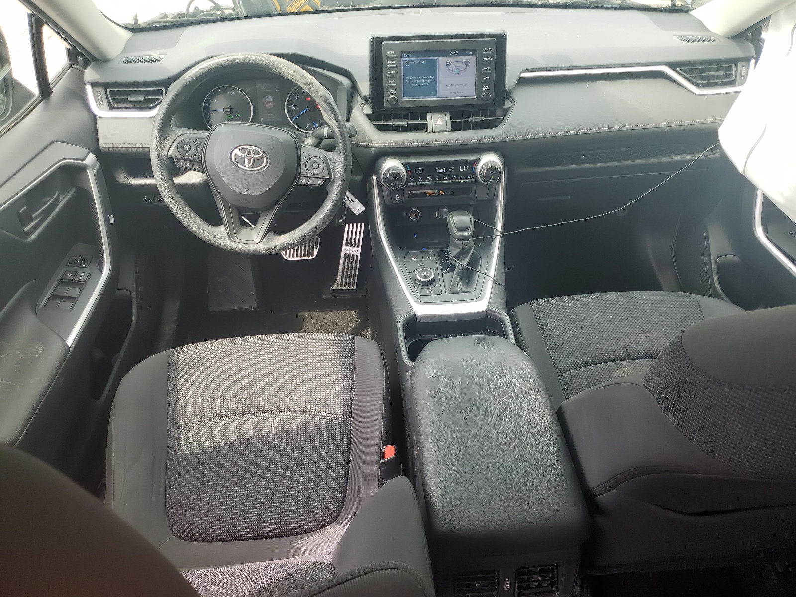 JTMMWRFV4KD501184 2019 Toyota Rav4 Le