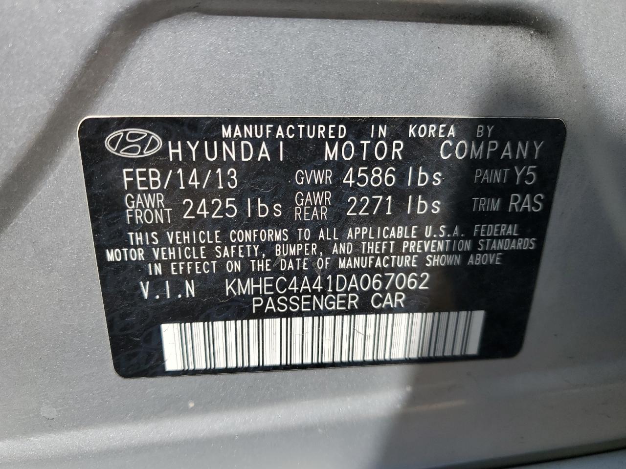 2013 Hyundai Sonata Hybrid VIN: KMHEC4A41DA067062 Lot: 64083304