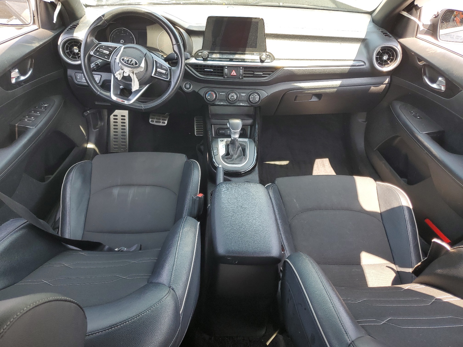 3KPF34AD9ME380737 2021 Kia Forte Gt Line