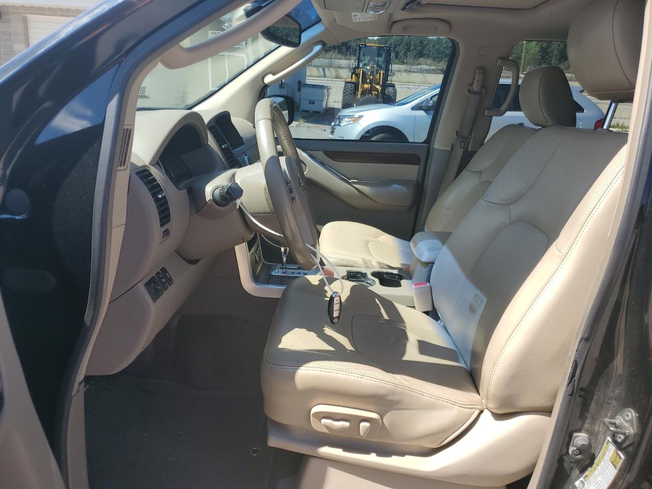 2010 Nissan Pathfinder S VIN: 5N1AR1NN4AC628773 Lot: 62797594