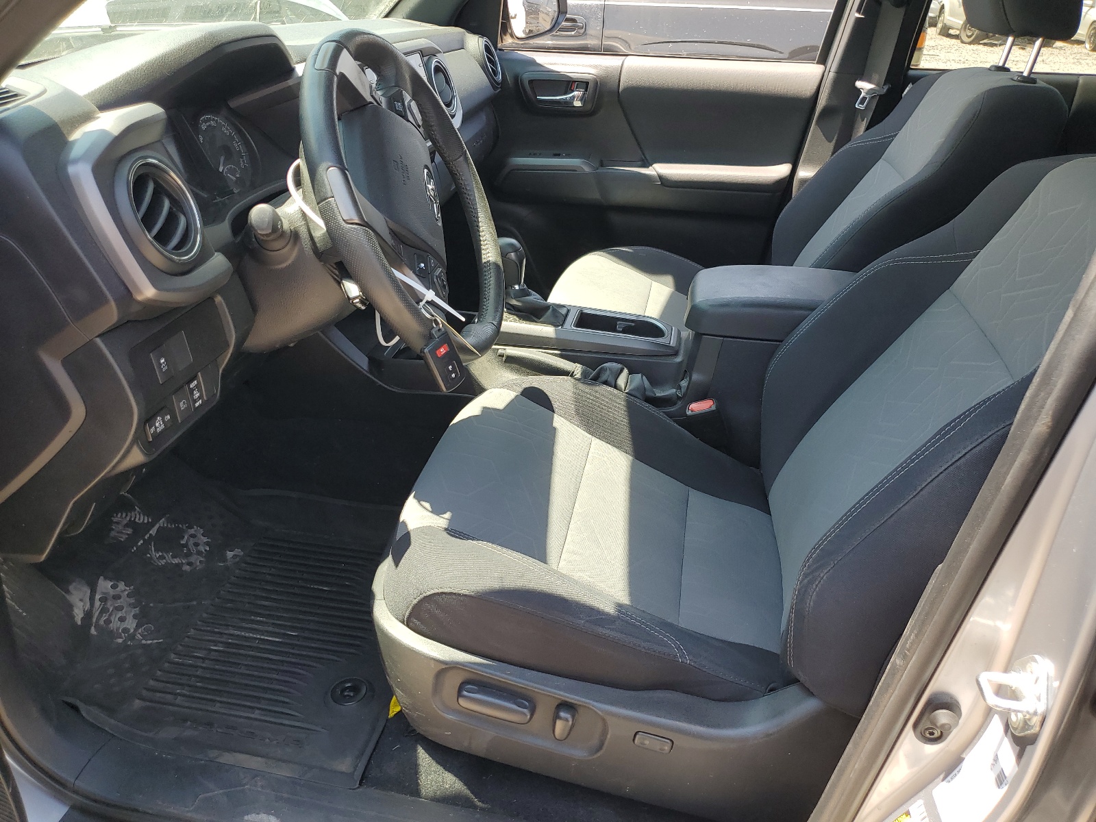 2021 Toyota Tacoma Double Cab vin: 3TMCZ5AN3MM396146