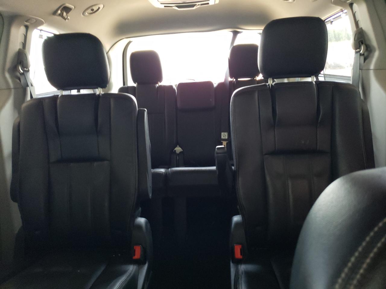 2015 Chrysler Town & Country Touring L VIN: 2C4RC1CG9FR577573 Lot: 64639734