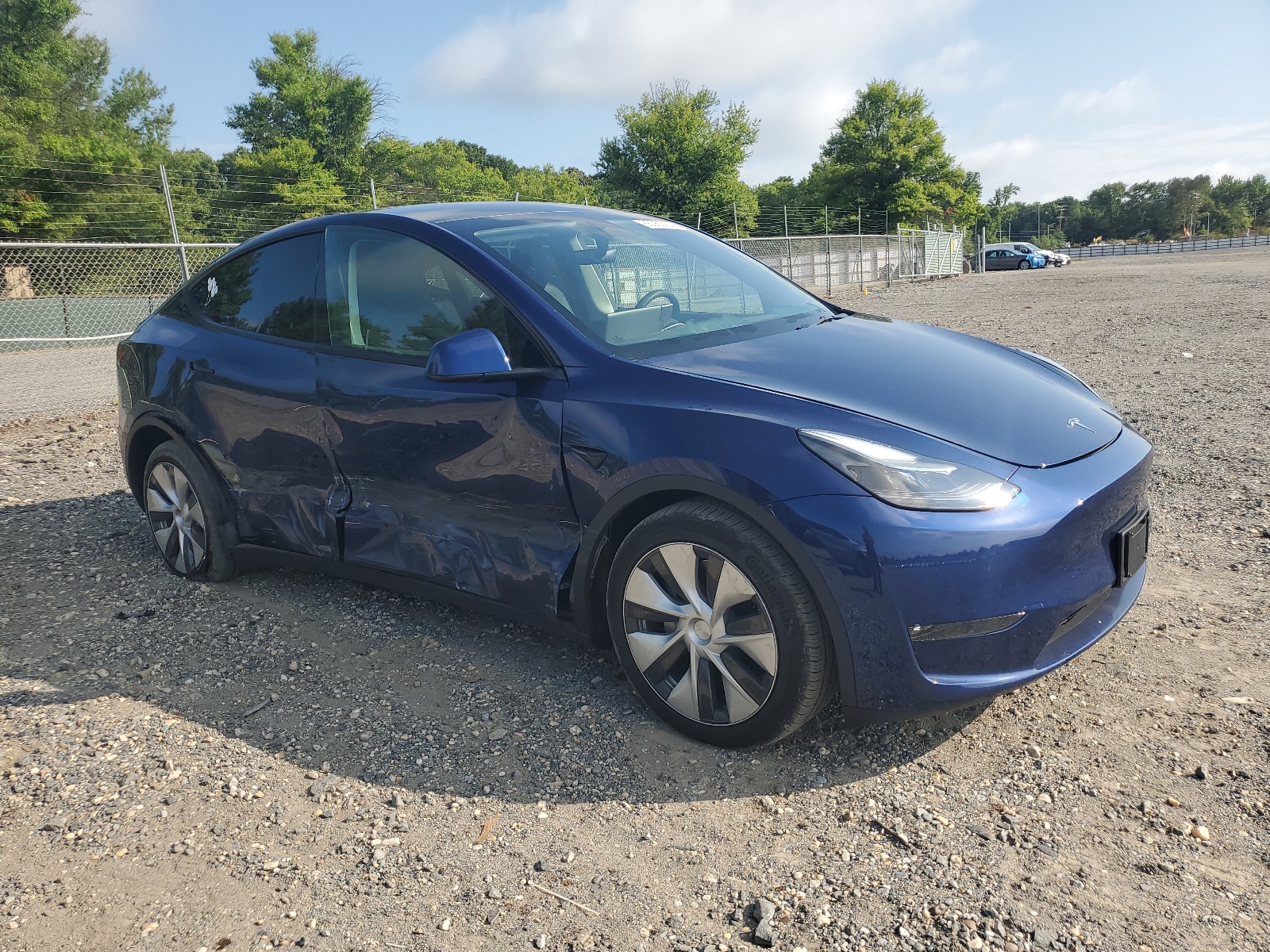 7SAYGDEEXPF686069 2023 Tesla Model Y