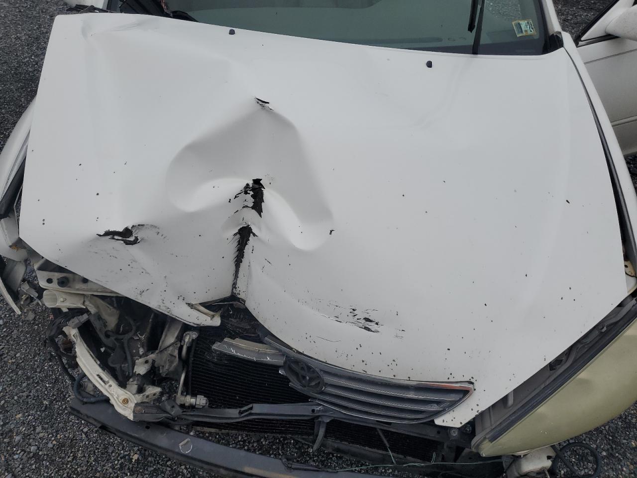 2005 Toyota Camry Le VIN: 4T1BE30K55U555812 Lot: 61805854