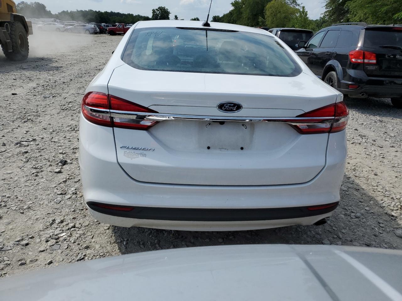 2017 Ford Fusion S VIN: 3FA6P0G79HR227617 Lot: 61386954