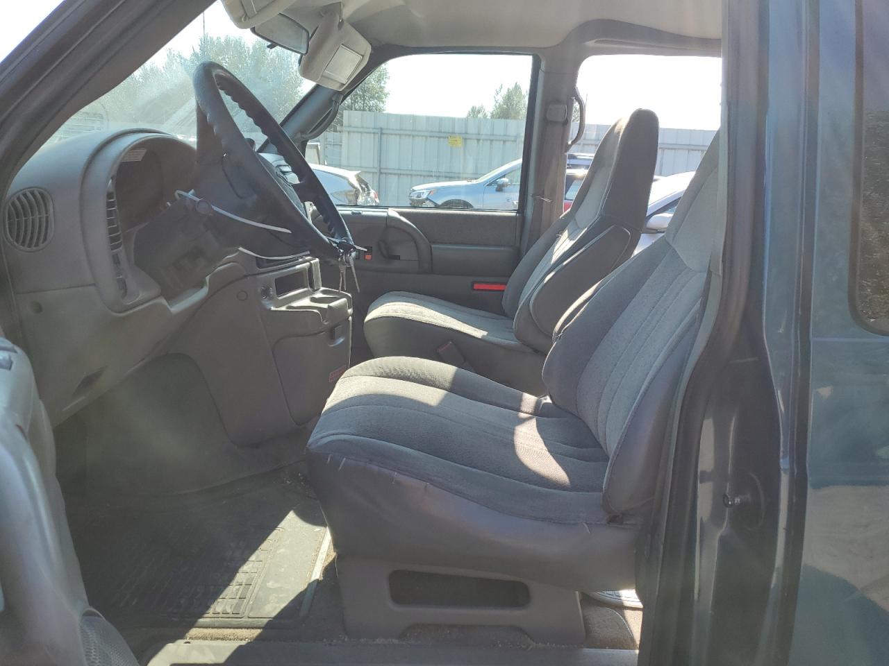 2003 Chevrolet Astro VIN: 1GNDM19X13B146239 Lot: 64726154