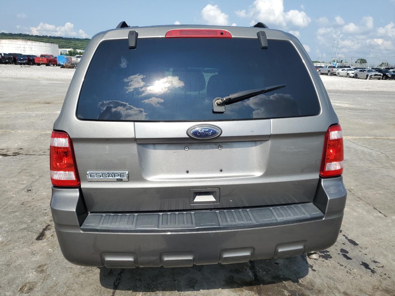 2010 Ford Escape Xlt VIN: 1FMCU0D75AKA92572 Lot: 64094934