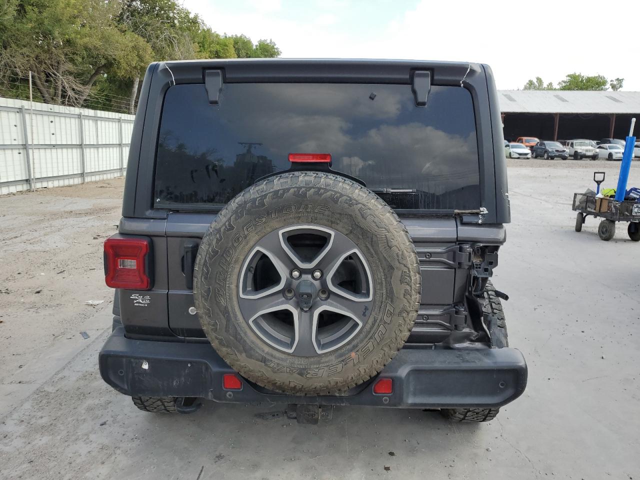 2019 Jeep Wrangler Unlimited Sport VIN: 1C4HJXDG3KW583406 Lot: 61859004