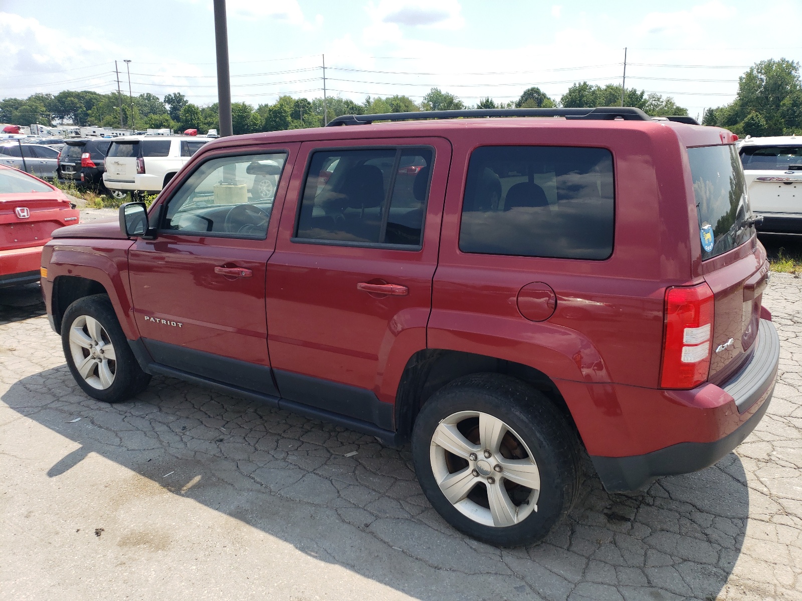 2014 Jeep Patriot Latitude vin: 1C4NJRFB2ED788215