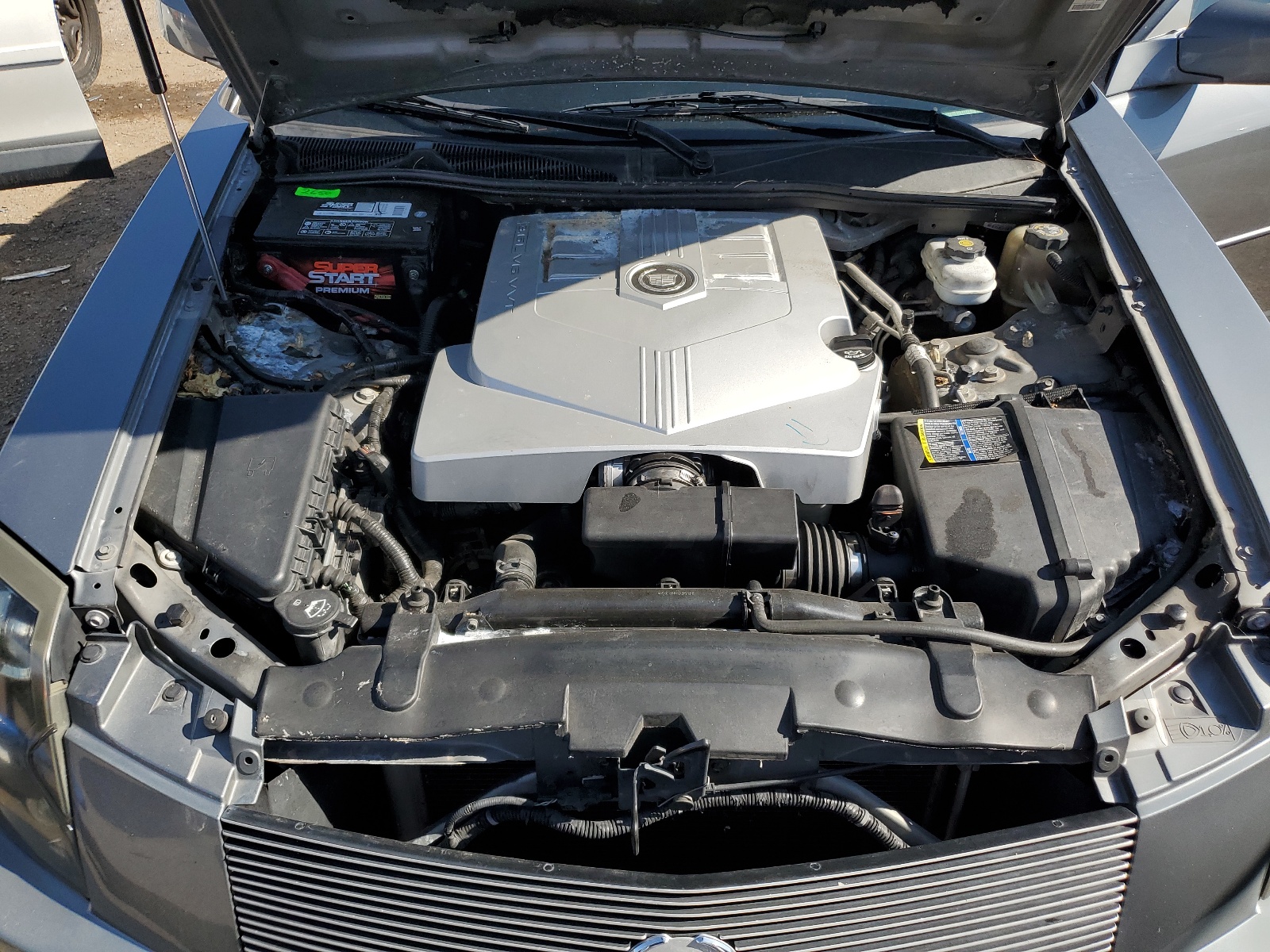 1G6DM577X40167352 2004 Cadillac Cts