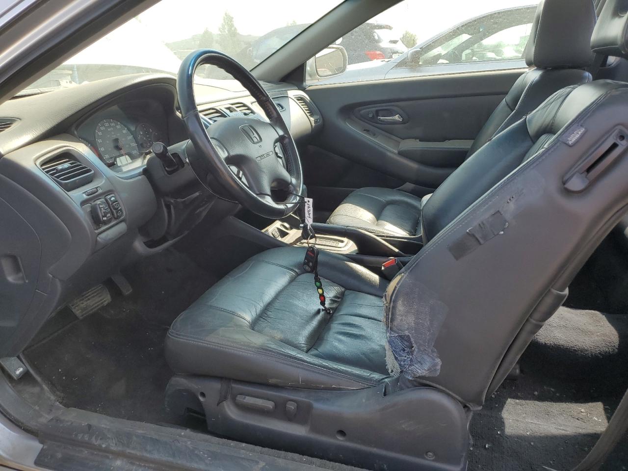 2001 Honda Accord Ex VIN: 1HGCG22581A800331 Lot: 64636304