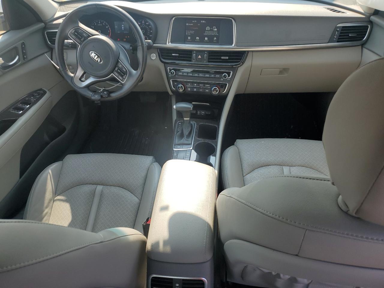 2018 Kia Optima Ex VIN: 5XXGU4L32JG221812 Lot: 63431014