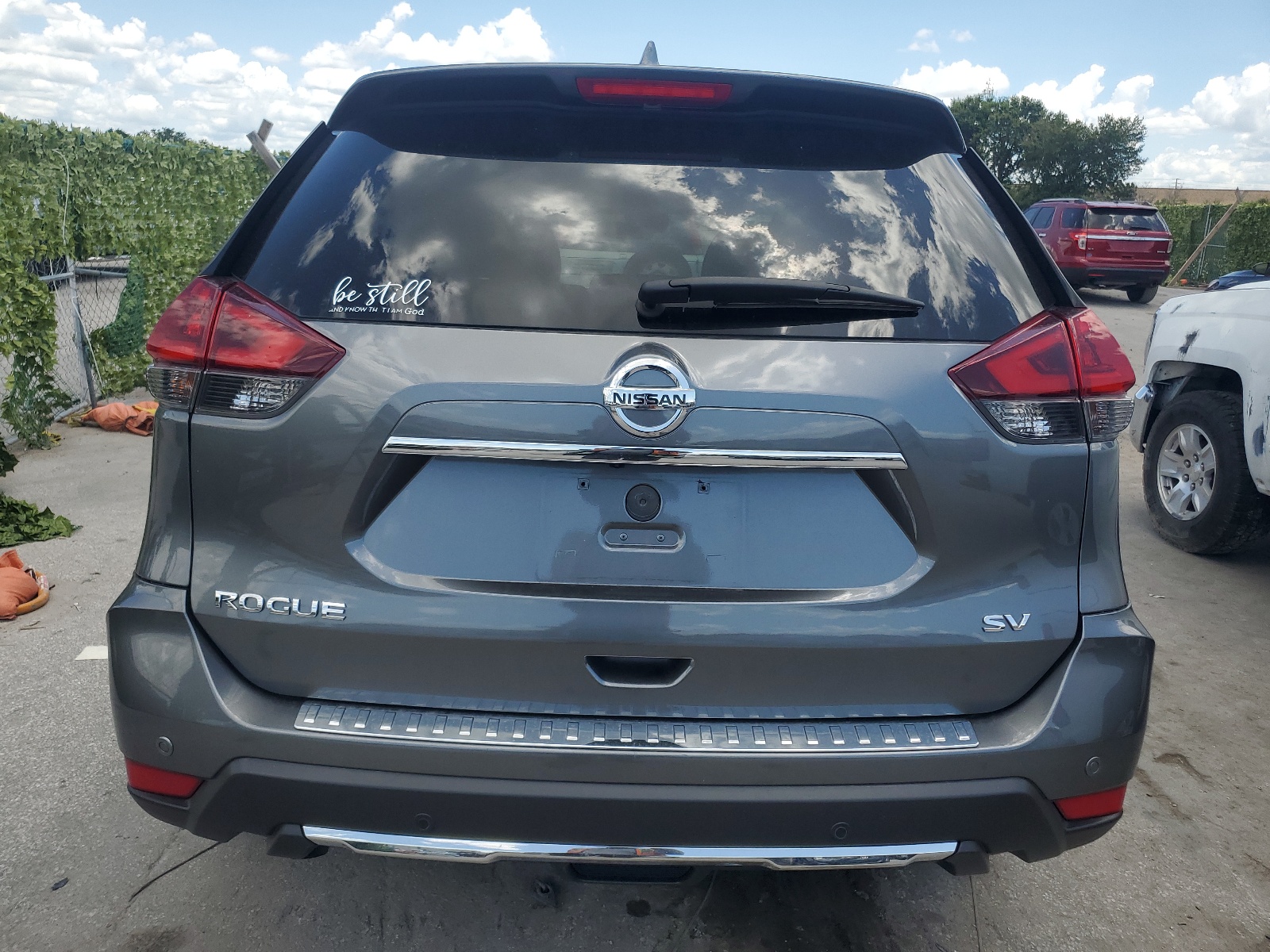 5N1AT2MT9LC810673 2020 Nissan Rogue S